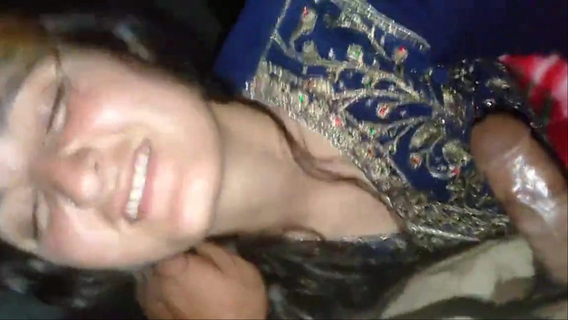 Azeema khan