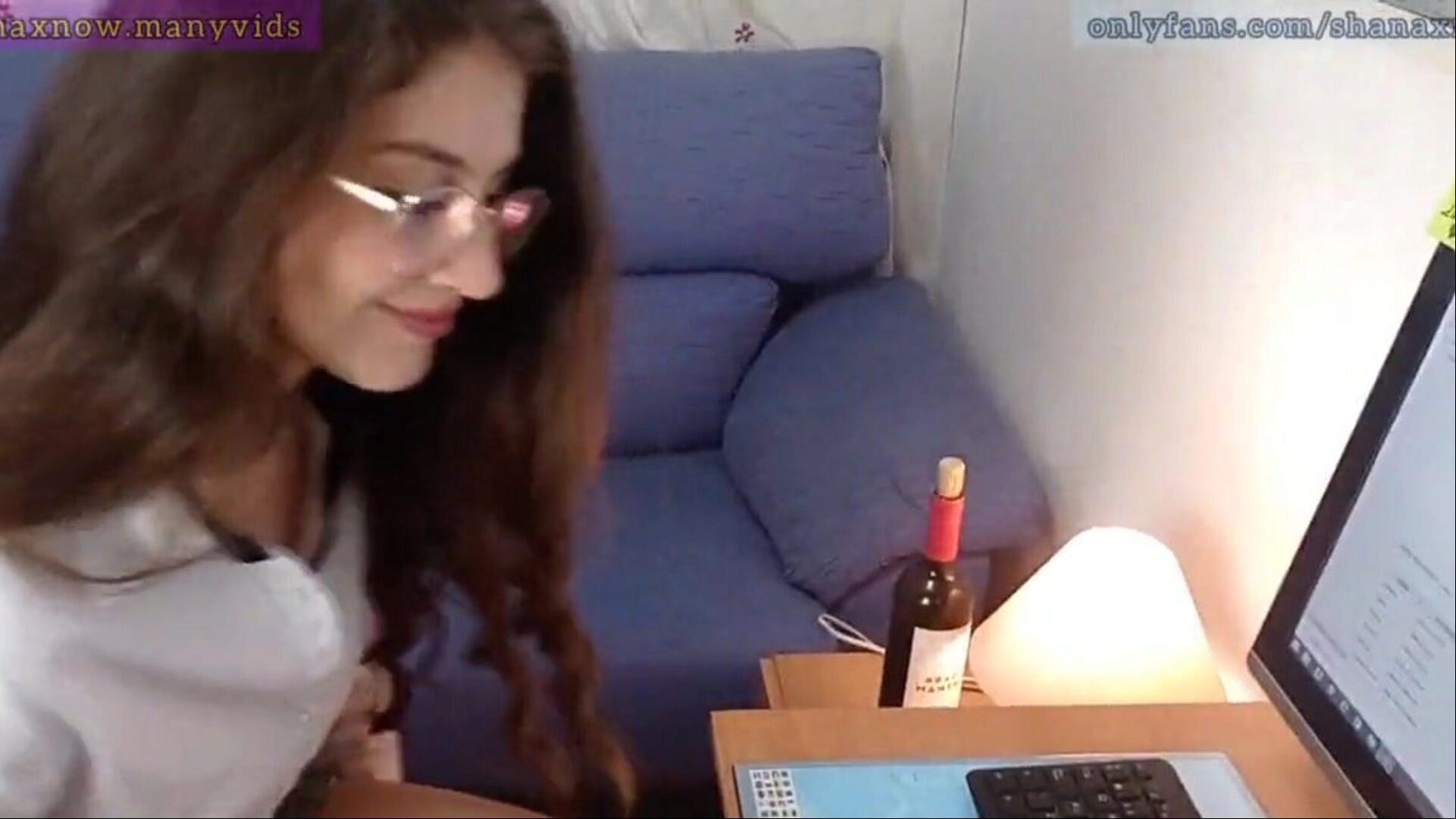 TEEN STUDENT FUCKED BY THE TEACHER. SHANAXNOW THE TEACHER ARRIVES HOME FOR ANOTHER LESSON, BUT TODAY MY PARENTS WERE OUT. SO WE D RINK A GLASS OF W INE, I WENT TO THE BATHROOM AND HE FOLLOWS ME. THEN HE START TO PLAY HE GIVE ME A FRENCH KISS WE S