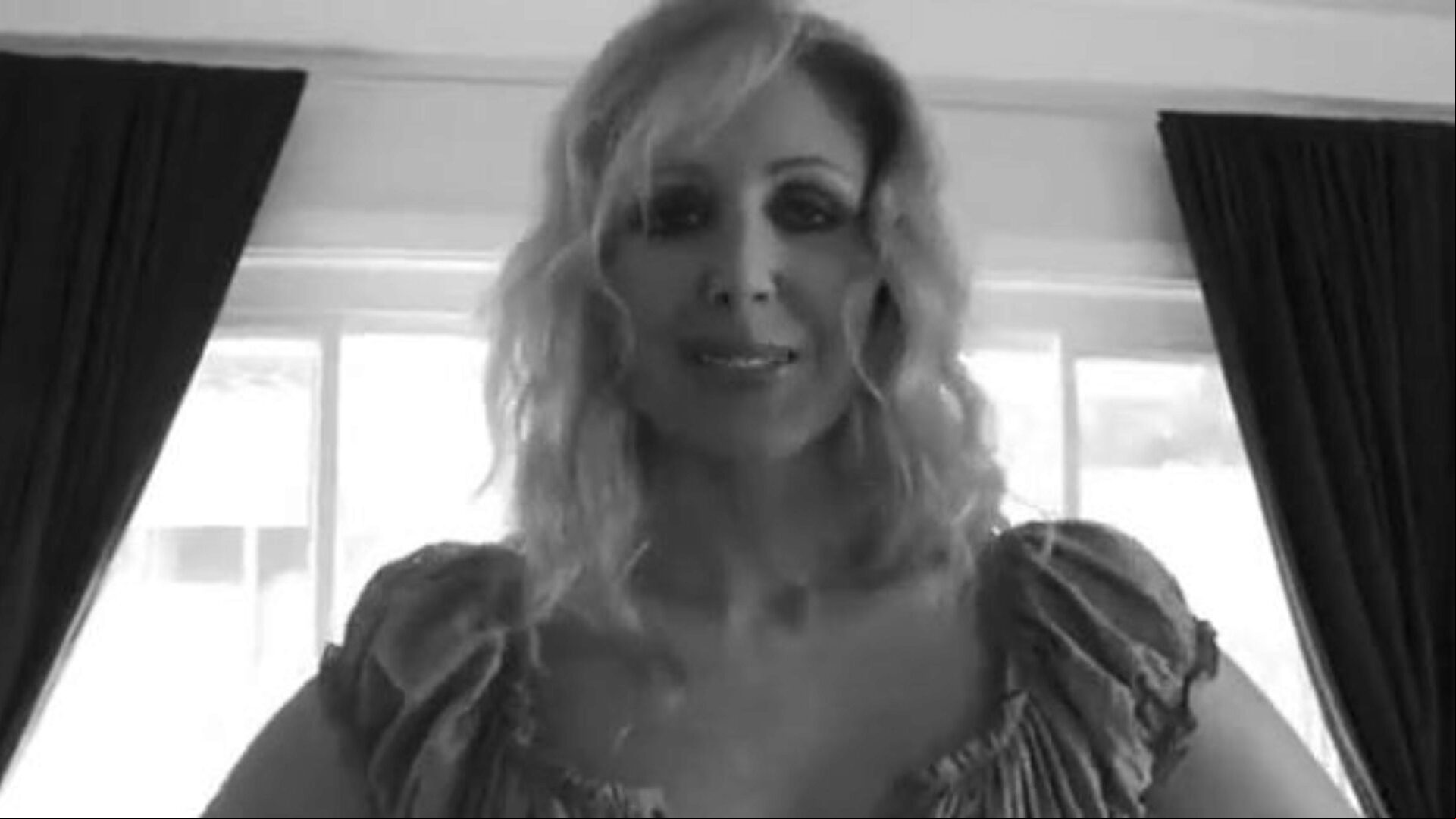Julia Ann - mommy I'd like to boink Next Door 4 - Scene five