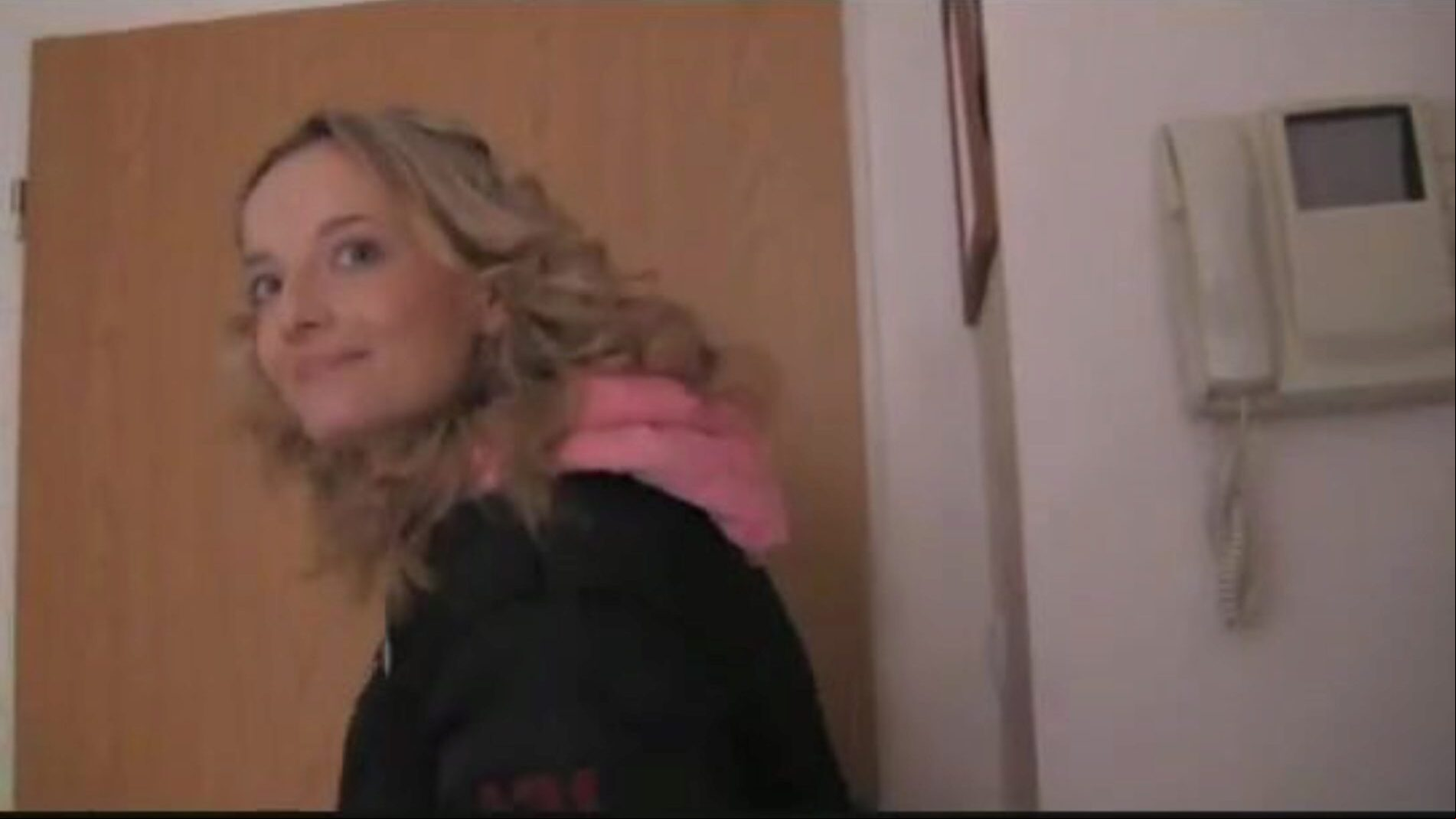 Casting - Fitness instructor gets a knob workout