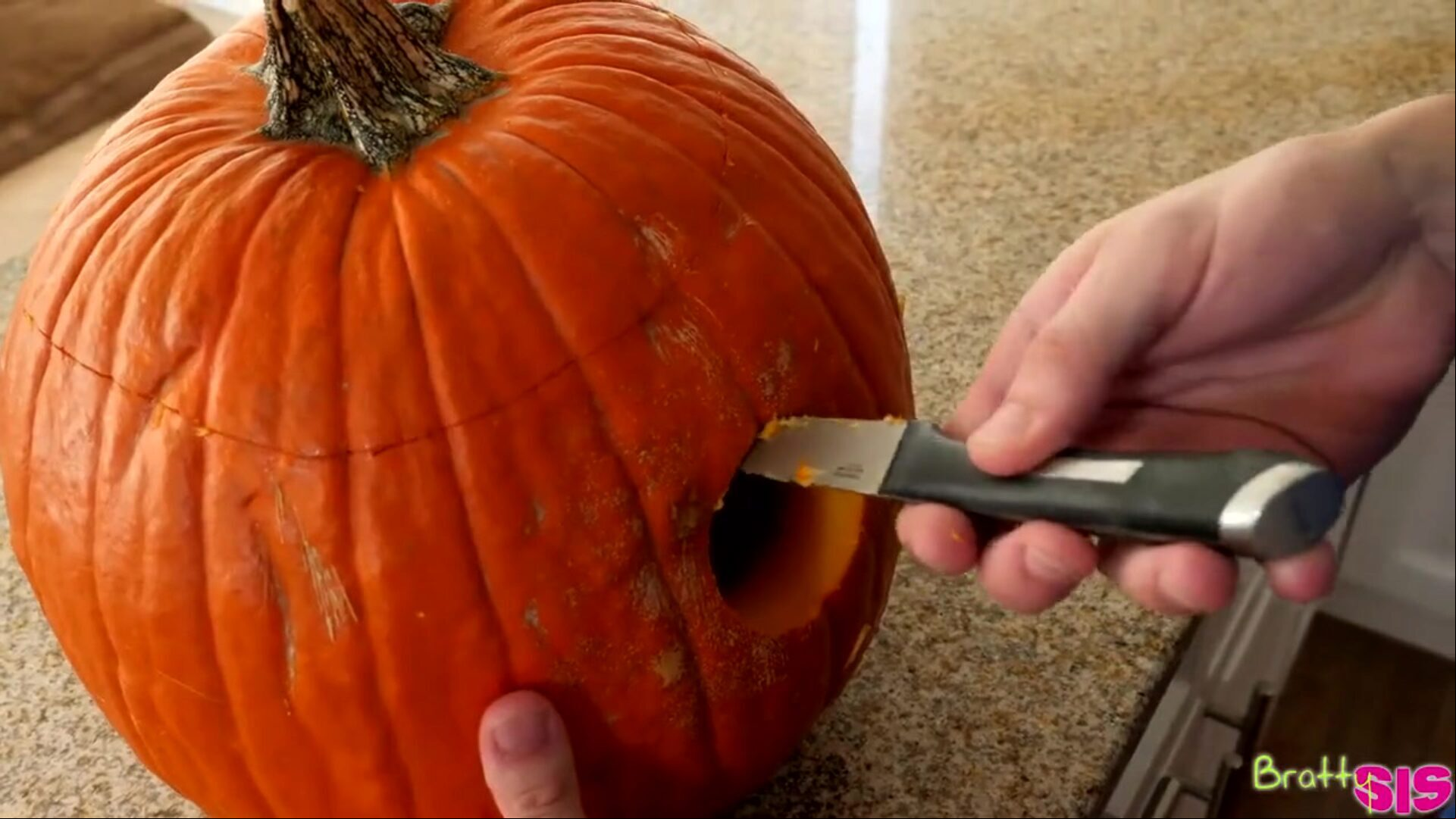 Pumpkin fuckin' leads to fucky-fucky with sexy honey